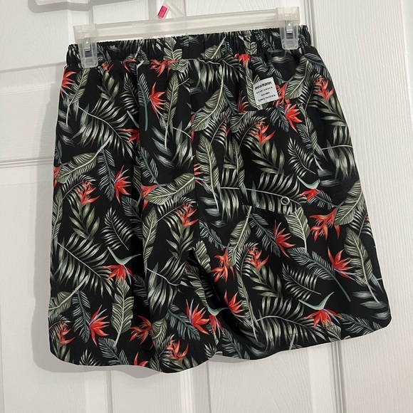 Men’s small tropical swimming shorts - Picture 2 of 4